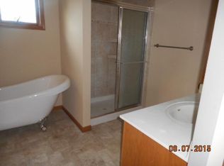 11609 Aileron Ct, Inver Grove Heights, MN 55076