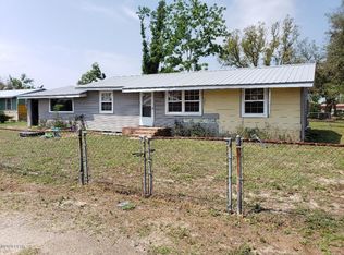 7833 Ponderosa St, Southport, FL 32409
