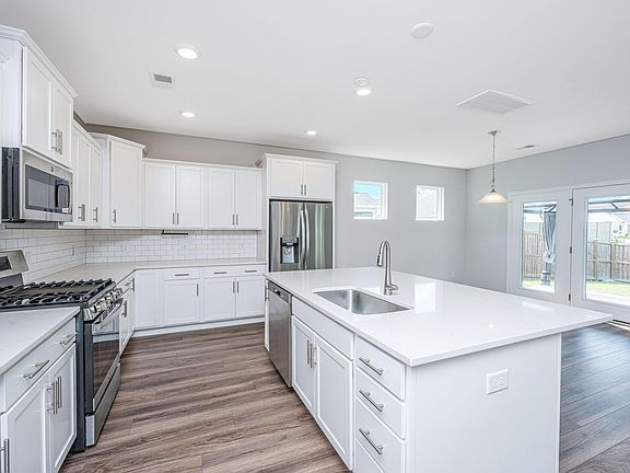 5th image of 2903 Siebold Dr