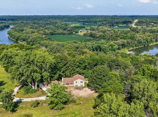 930 Macaw Ln, Boone, IA 50036