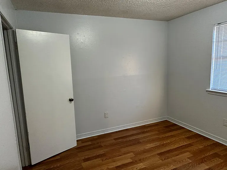 1013 Tallow Tree Ln #14 — Photo 13