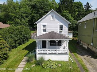 21 Ontario St, Simpson, PA 18407
