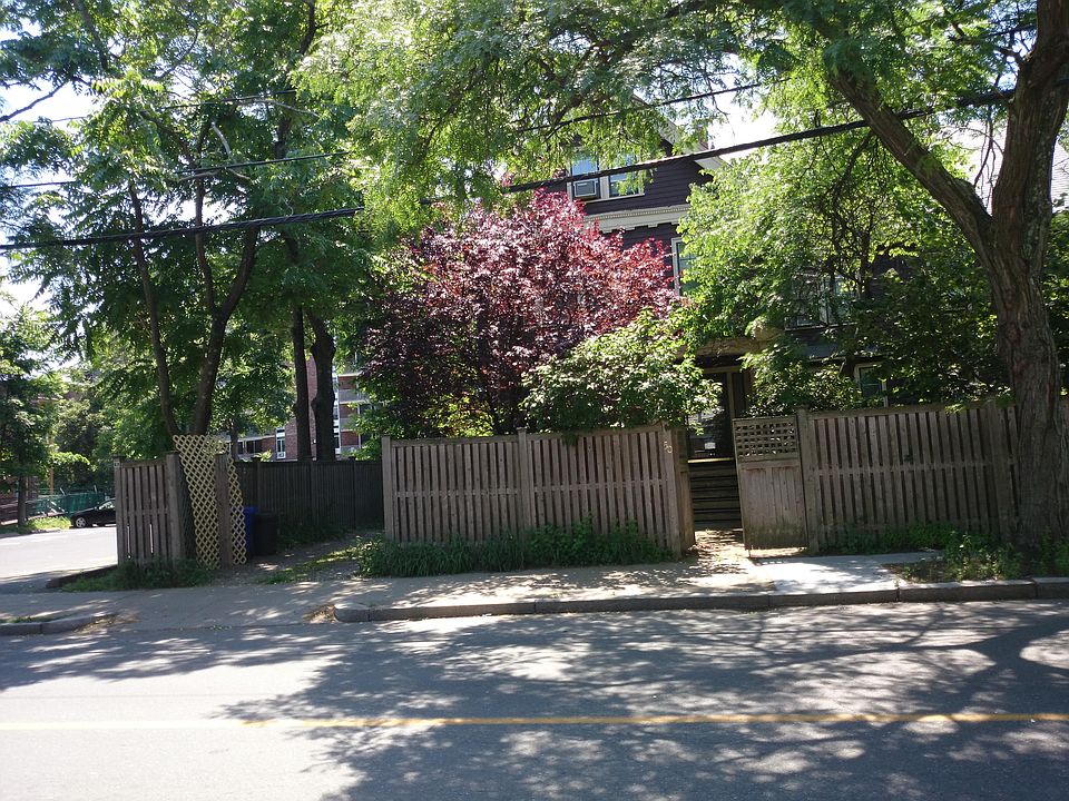2nd image of 50 Centre St