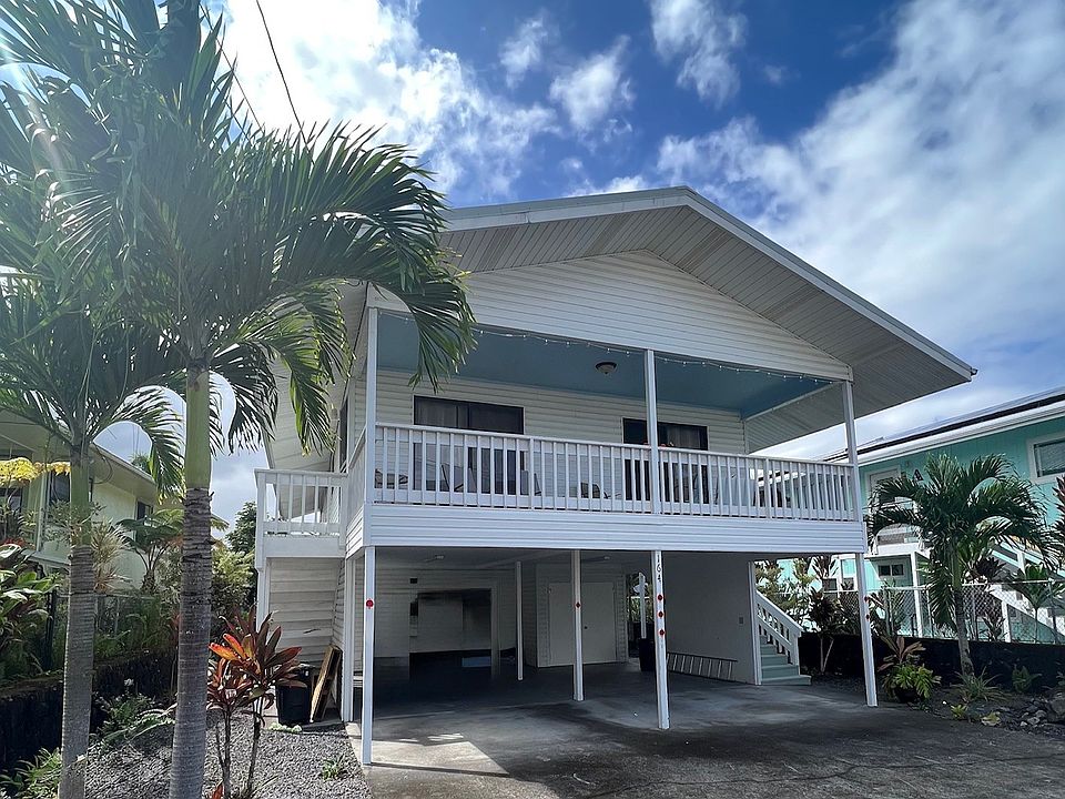 The front of the home. You would be renting the upstairs portion of the home, and you would have two tandem parking spaces in the driveway. There's also parking on the street.