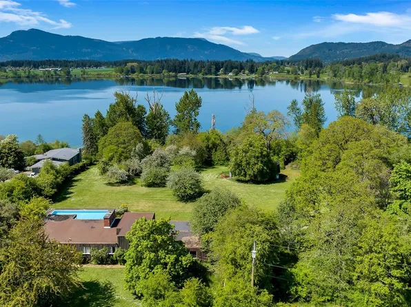 6364 Deykin Ave, North Cowichan, BC V9L 5R2