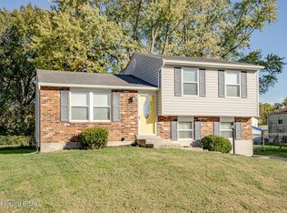 6813 Jumper Ct, Louisville, KY 40291