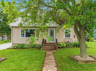 533 Madison St, Reedsville, WI 54230