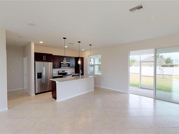 2nd image of 606 NW 21st Ter