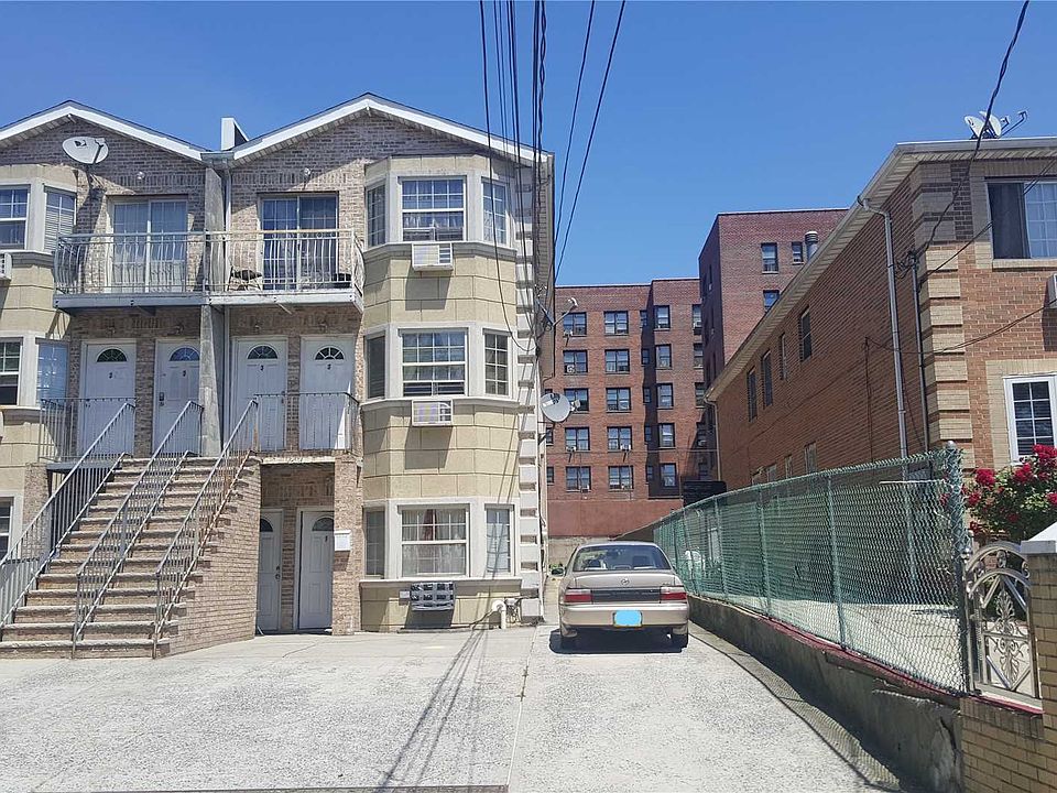 1st image of 9221 190th St