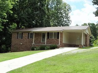 1069 Myrtle Ave, Crossville, TN 38555