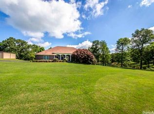 444 Quattlebaum Rd, Clinton, AR 72031