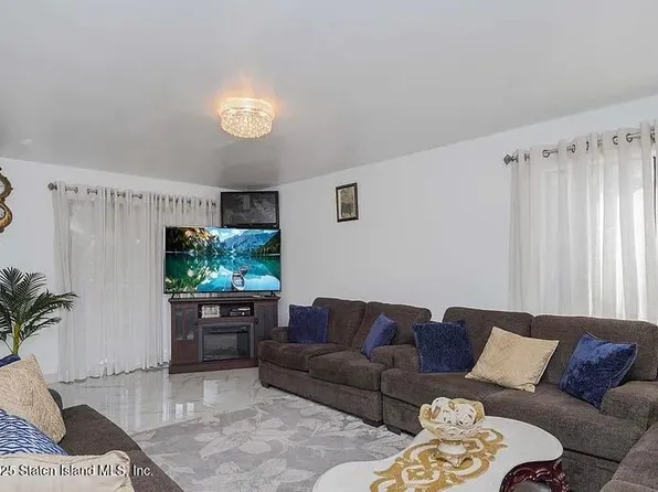 86 Tioga Street image 3 of 26