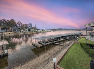 1201 Lakeshore Dr, Hot Springs, AR 71913