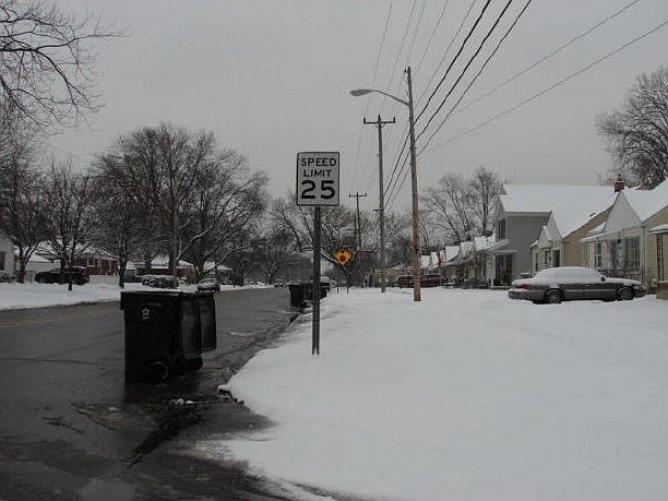 2nd image of 4448 Howe Rd