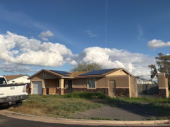 2nd image of 535 N 111th St