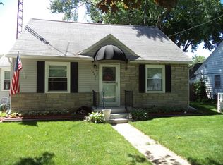 2261 Blodgett St, Muskegon, MI 49441