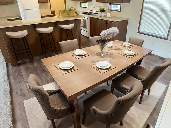 AI Dining 1
