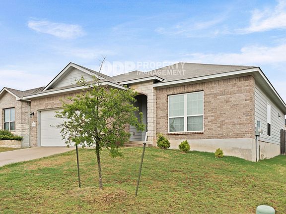 2nd image of 2324 Petersburg Ln