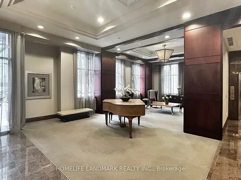 35 Balmuto St #2103 — Photo 4