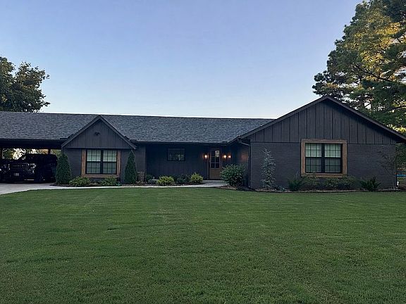 2nd image of 20354 E 610th Rd