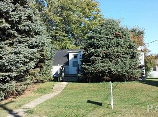 205 E Court St, Roanoke, IL 61561