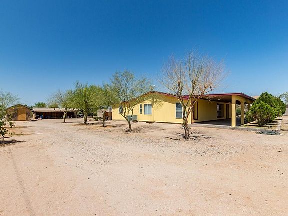 3rd image of 20112 E San Tan Blvd