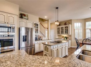 926 Shadow Ridge Dr, Highland Village, TX 75077