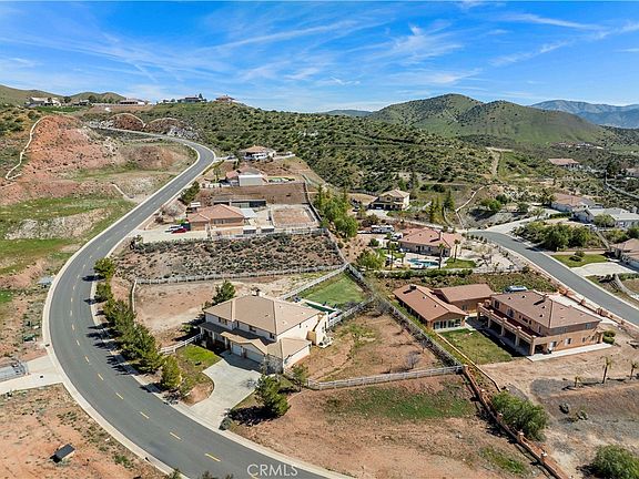 4th image of 34250 McEnnery Canyon Rd
