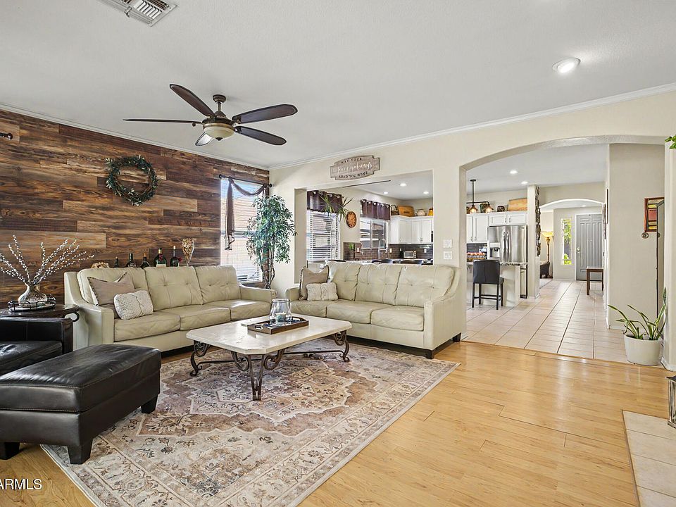 1st image of 1624 W NIGHTHAWK Way