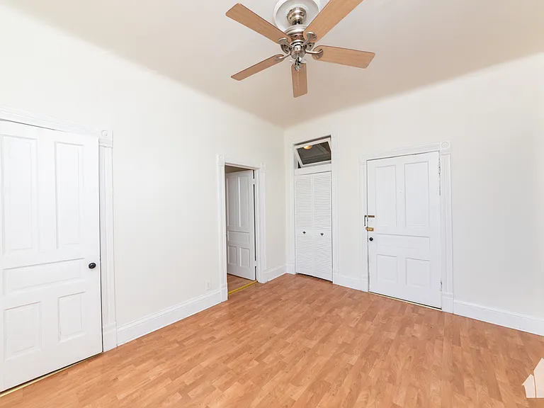 3300 N Racine Ave #3 — Photo 10