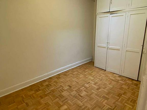 3rd image of 1293 1st Ave #8A