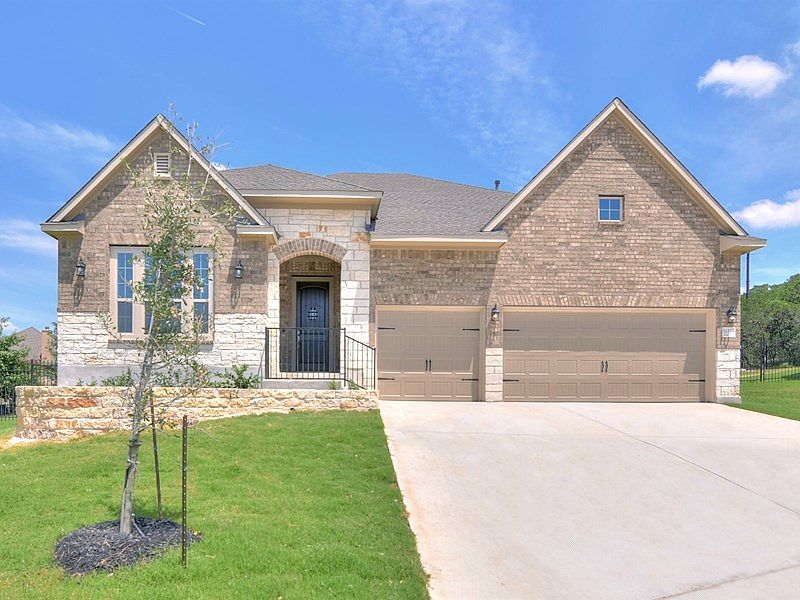 The Braeswood - A Exterior