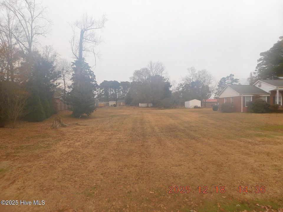 2nd image of 103 Club Ln #8