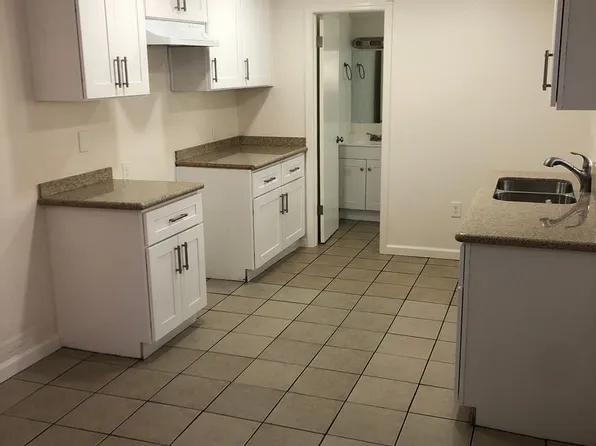 132 Calaveras Ave., 132 Calaveras Ave #A, Modesto, CA 95354