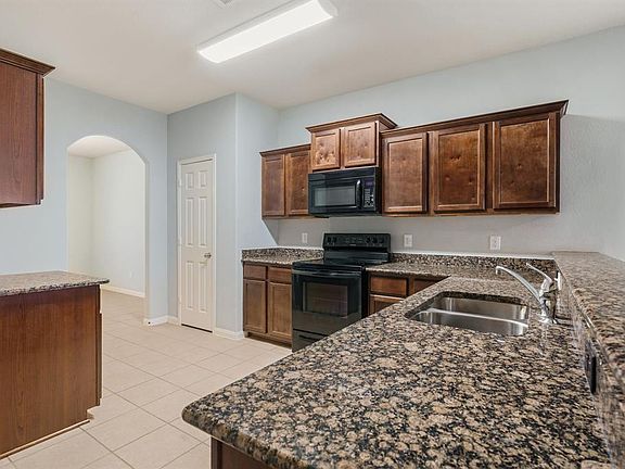 Granite countertops and TONS of counter space