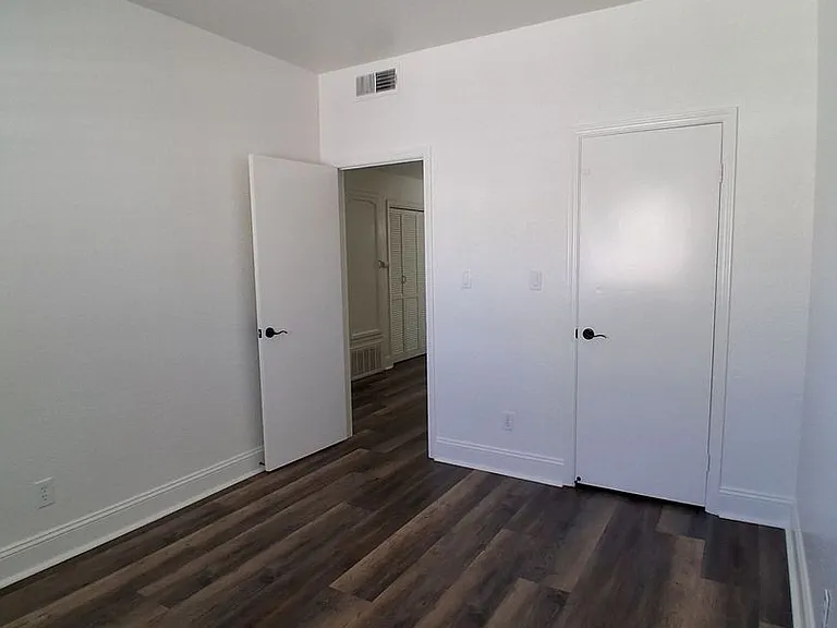 8147 N Cedar Ave #125 — Photo 10