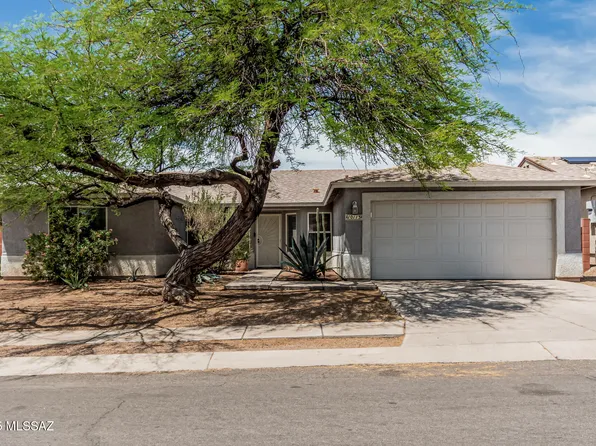 10113 E Canyon Meadow Dr, Tucson, AZ 85747