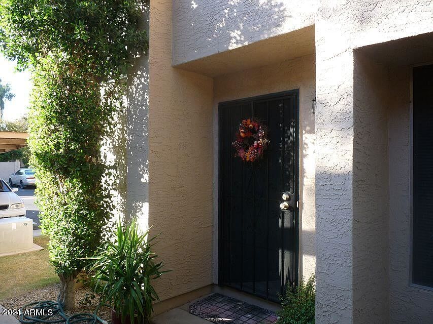 1st image of 4809 W Loma Ln