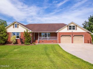 828 Chapanoke Rd, Hertford, NC 27944