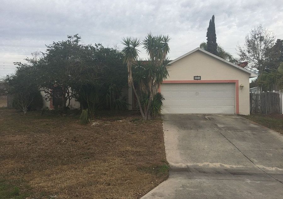 2nd image of 2991 W Beaumont Ln