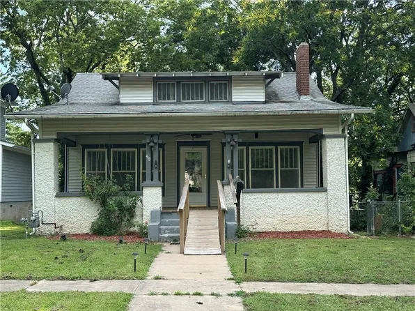 413 N 2nd St, Independence, KS 67301