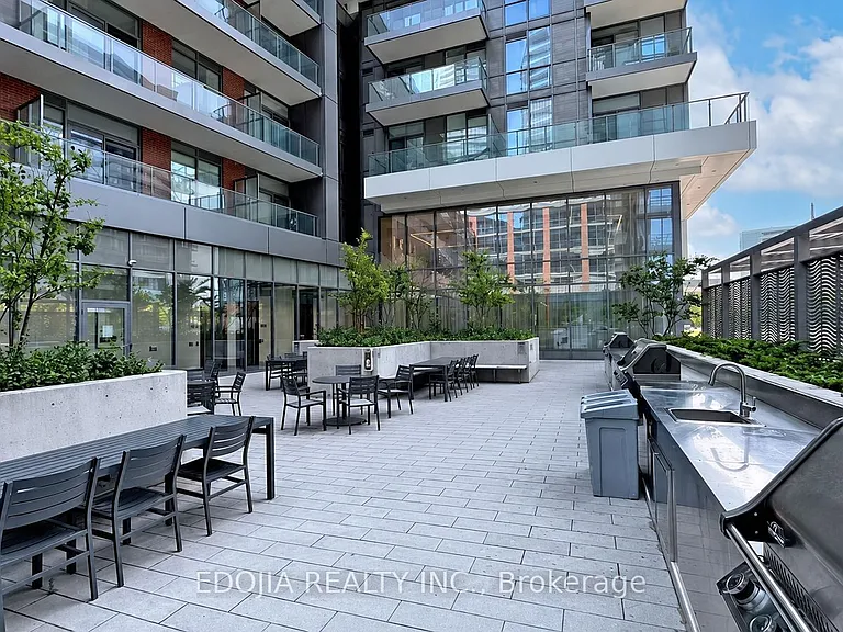 38 Forest Manor Rd #707 — Photo 19