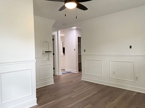 4th image of 4002 Blaney Ave Unit 1