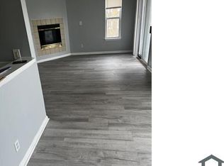 2801 West Ave APT K, Newport News, VA 23607