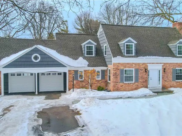 75 Buckland Ave, Rochester, NY 14618