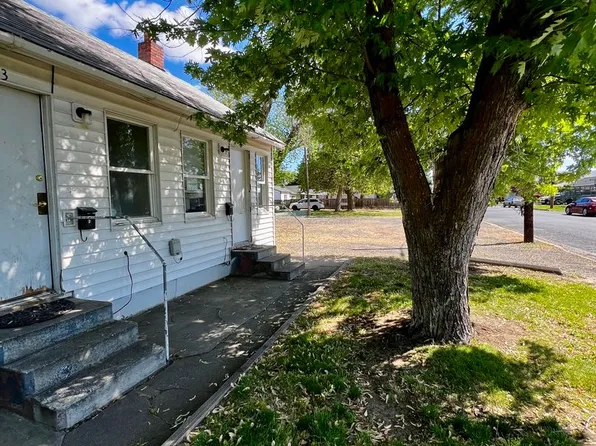 1303 S 10th Avenue - Yakima WA, 1303 S 10th Ave #4, Yakima, WA 98902