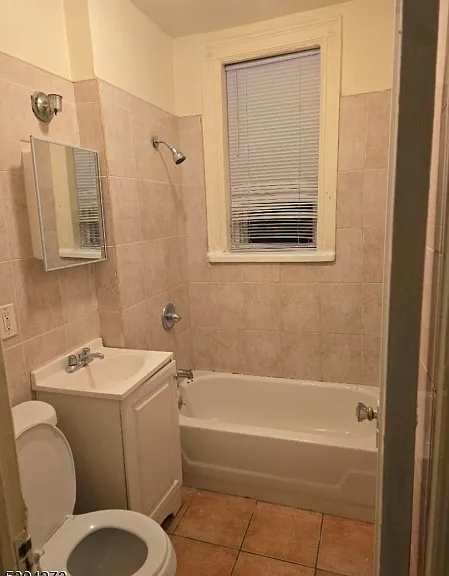 135-37 40th St #104 — Photo 3