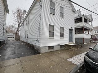 527 Hattie St, Schenectady, NY 12308