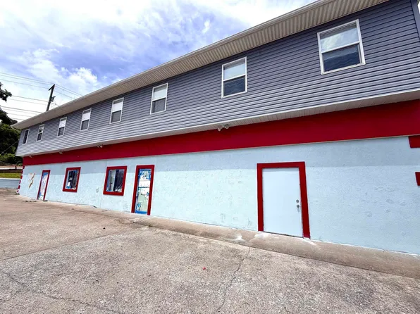 726 Beechurst Ave, Morgantown, WV 26505