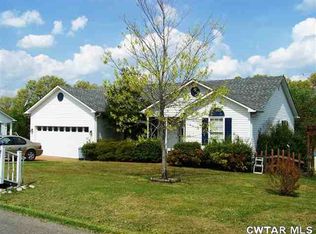 121 Allen Ln, Lexington, TN 38351